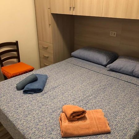 La Casetta Di Angela 산탐브로조 외부 사진