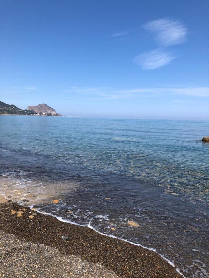 La Casetta Di Angela 산탐브로조 외부 사진